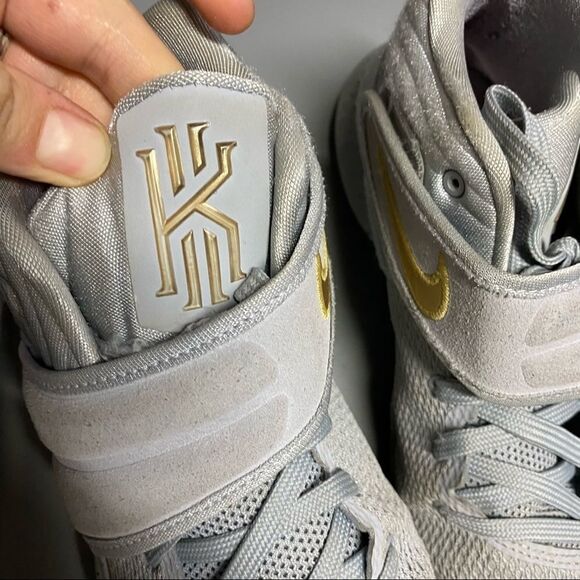 Nike Kyrie 2's Battle Gray Gold High top basketball sneakers shoes 6Y 7.5 womans - Picture 10 of 14
